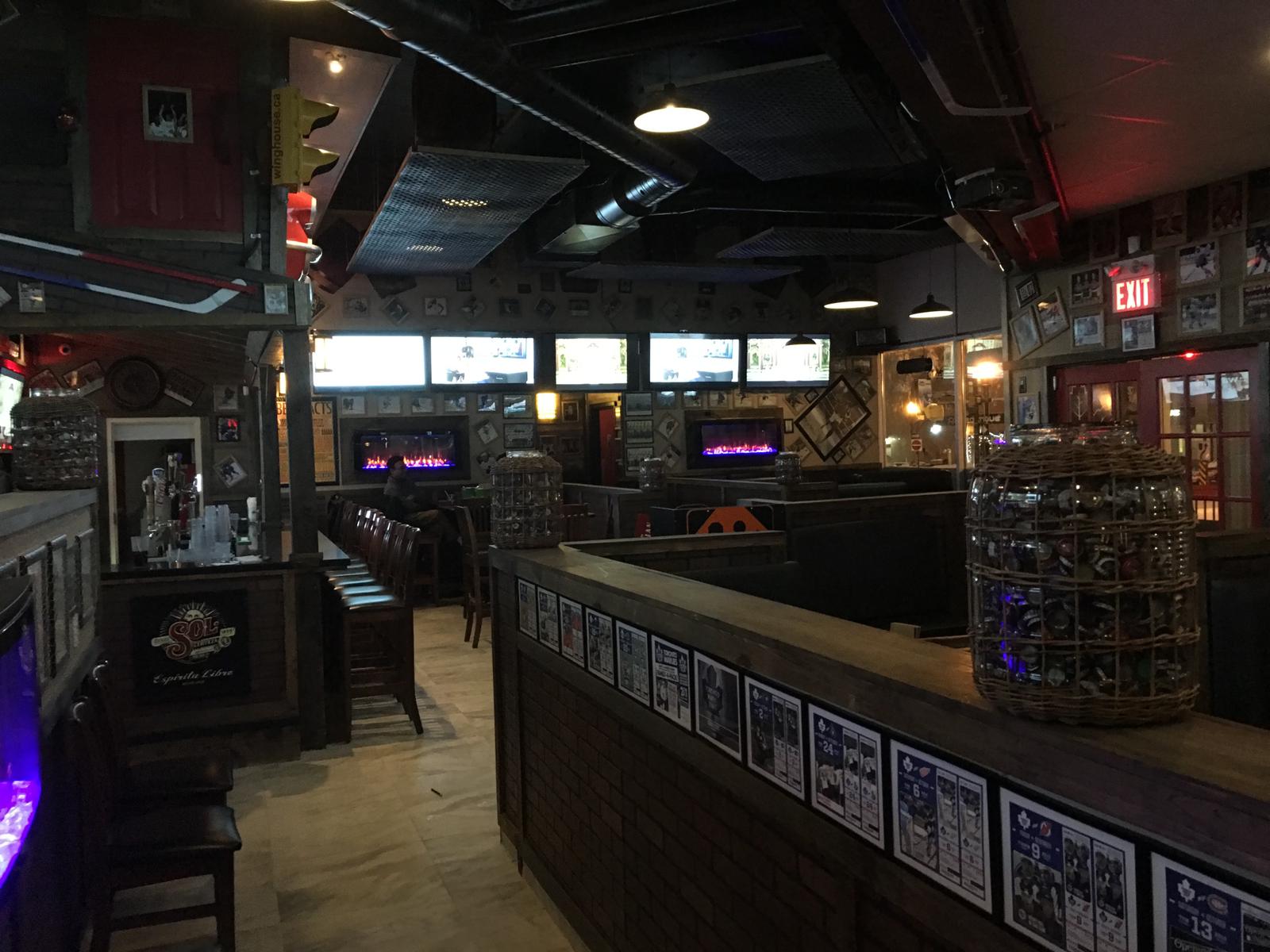 The Original Wing House I Hundred different flavours Order On The Go